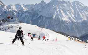 zum Skikurs fährt der hoteleigene Shuttle